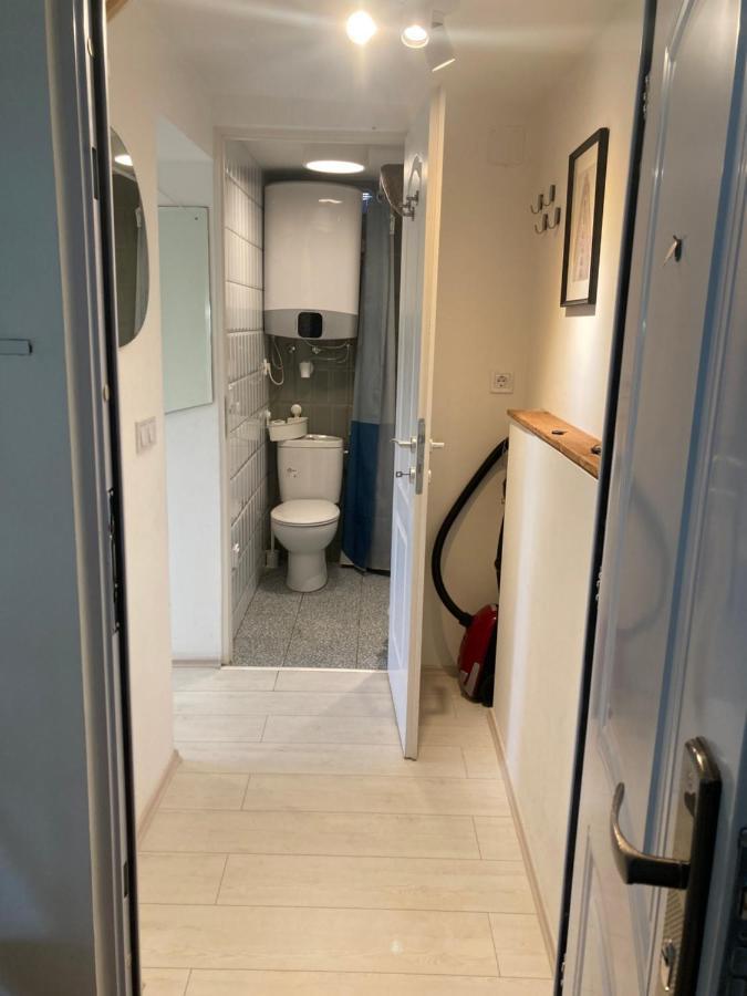 Roland Apartment - Puskas Budapeşte Dış mekan fotoğraf