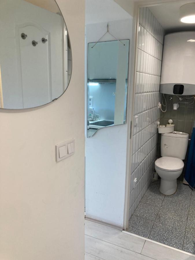 Roland Apartment - Puskas Budapeşte Dış mekan fotoğraf